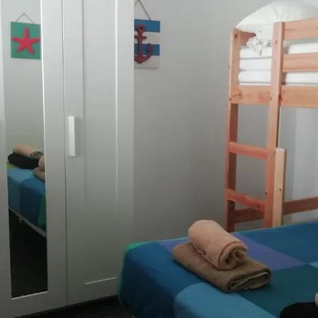 Cosy Two-bedroom In The Centre Of