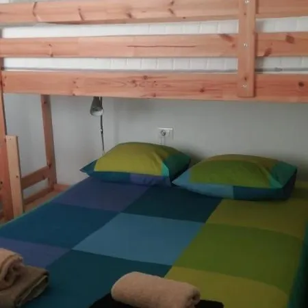 Cosy Two-bedroom In The Centre Of *